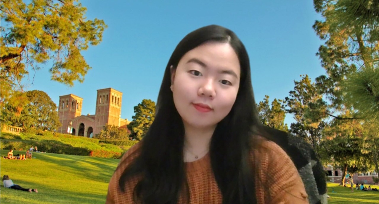 GLORIA KIM